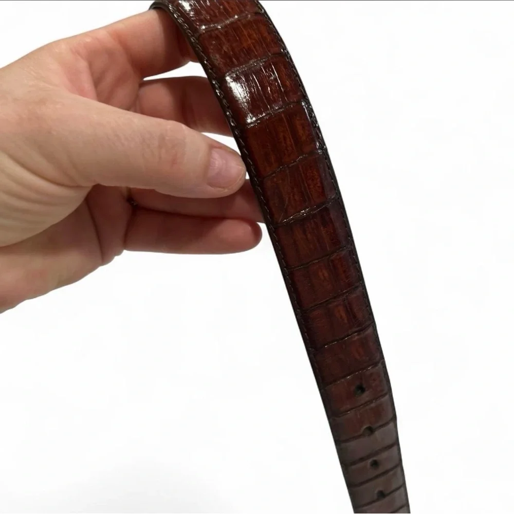 Reddish Brown Unisex Crocodile Leather Belt Gold-tone Hardware Size 42 Italy